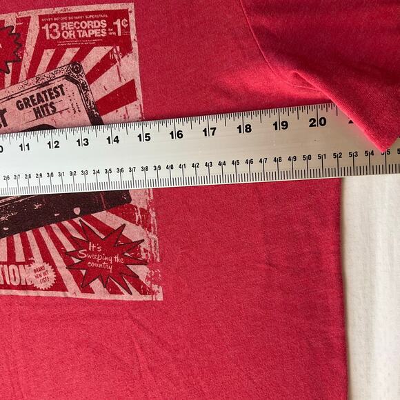 Wrangler Big Kid’s Short Sleeve T-shirt Size M, Red, Music Mania Greatest Hits - Picture 4 of 8